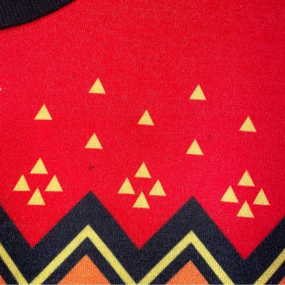 Cheetos Crew Neck Sweatshirt Size XL - Picture 3 of 7